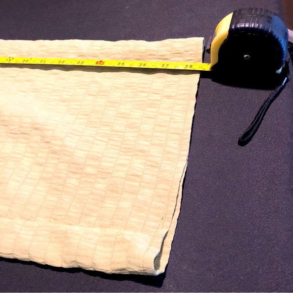 Lulus woman’s crepe pants - Picture 4 of 7